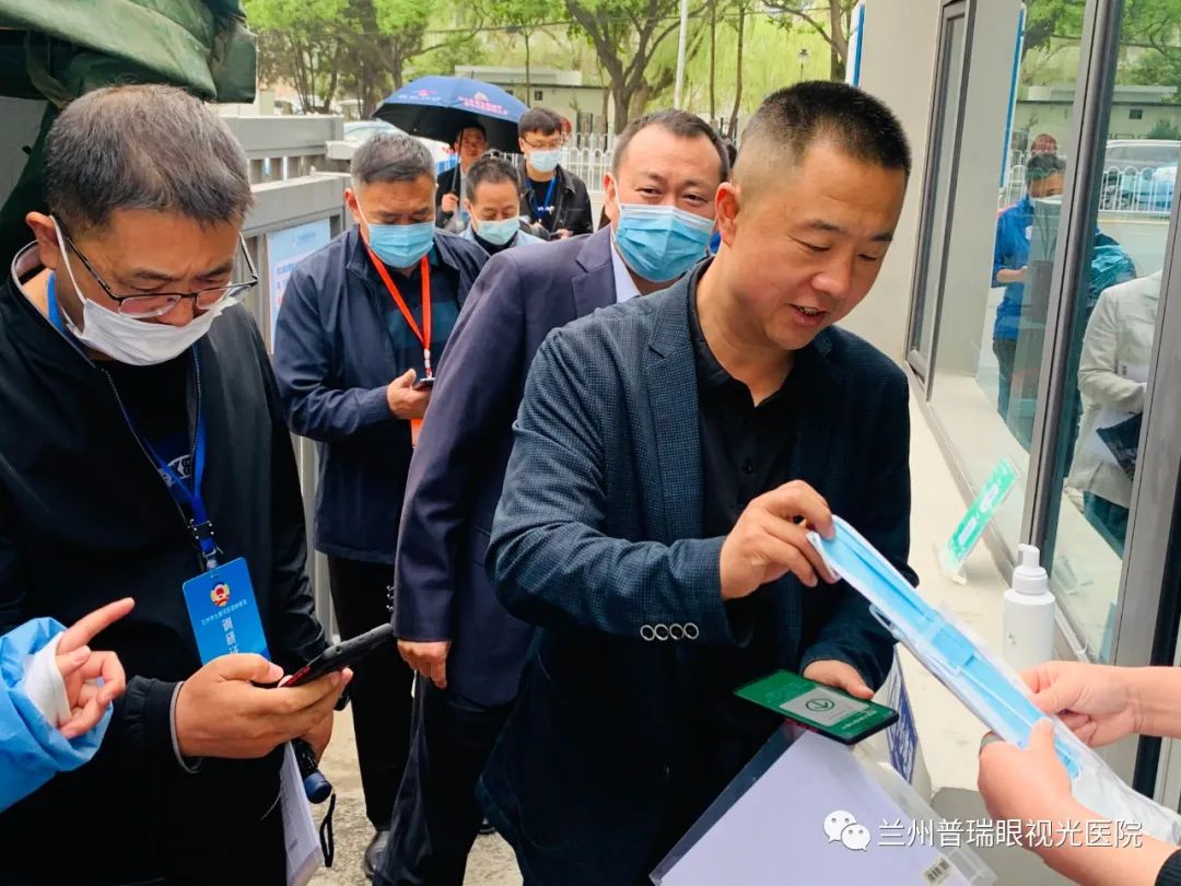 西園街道人大代表、政協(xié)委員調(diào)研組蒞臨我院指導(dǎo)工作！