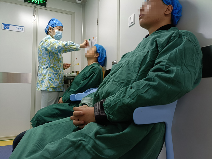 300度近視拖到900度近視，近視手術(shù)是什么感受？